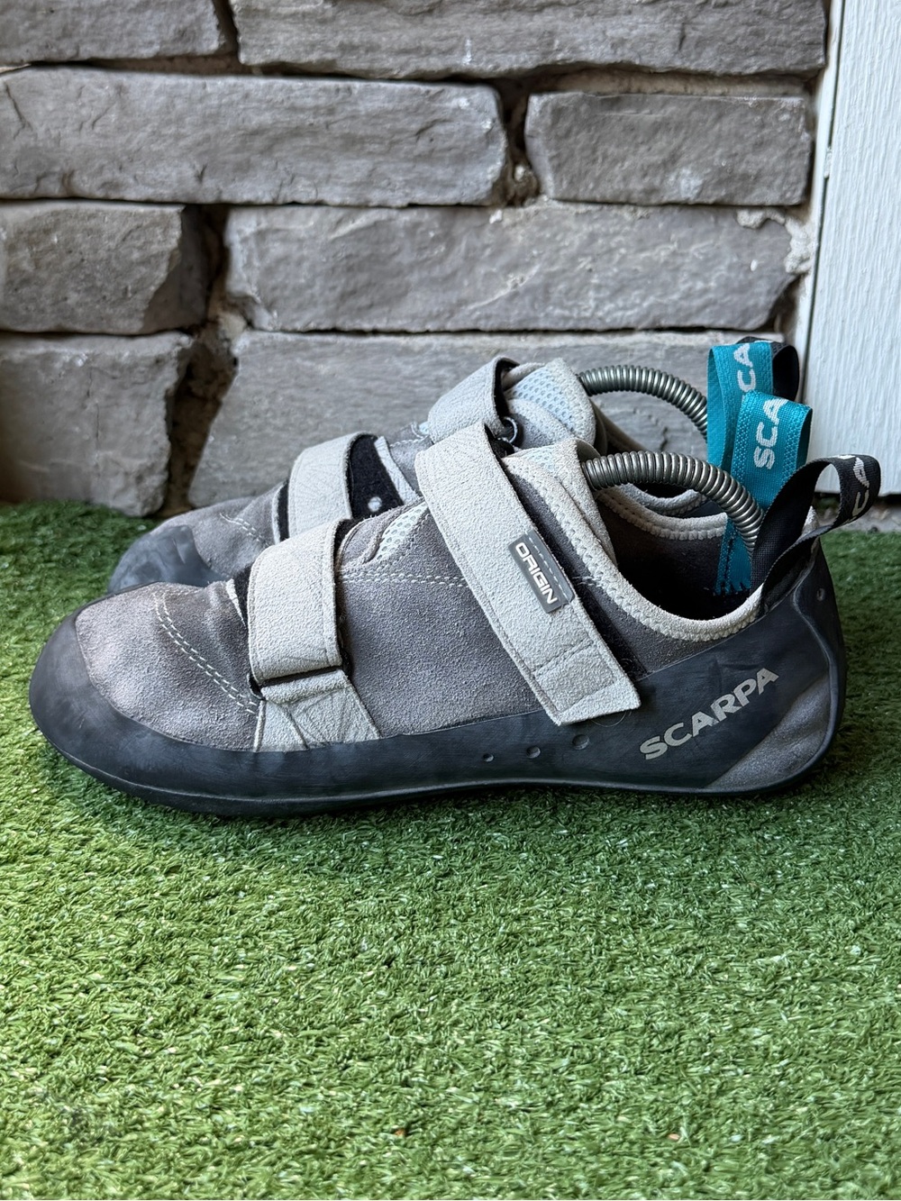 Scarpa Origin Gray/Black Unisex Climbing Shoes